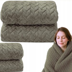 Gruby miękki koc 70X160cm narzuta W JODEŁKĘ poliester pled BEZOWY